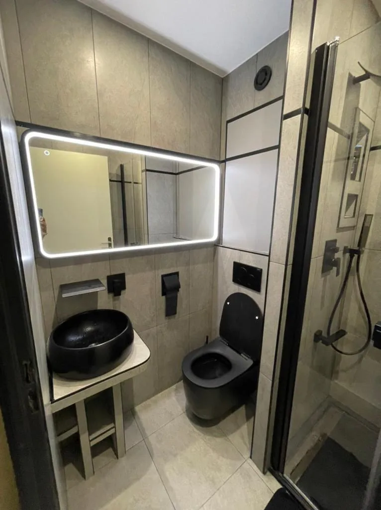 Réalisation : Salle de bain contemporaine — Salle de bain